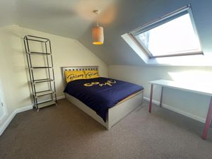 Photo 7- click for photo gallery